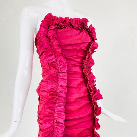 ❤️SOLD❤️ NWT RED Valentino Party mini Ruffle dress - Picture 2 of 12